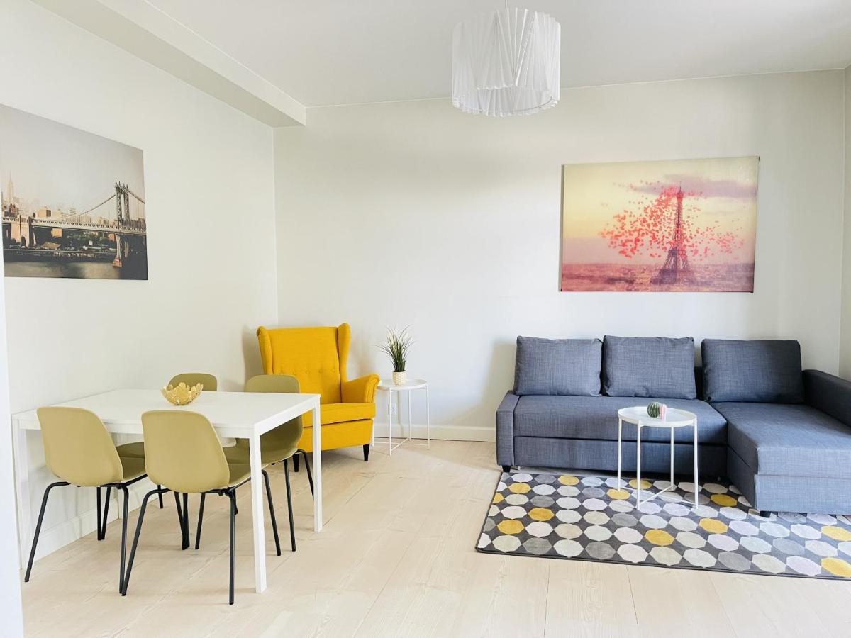 Aday - 2 Bedroom Apartment With Patio Aalborg Dış mekan fotoğraf